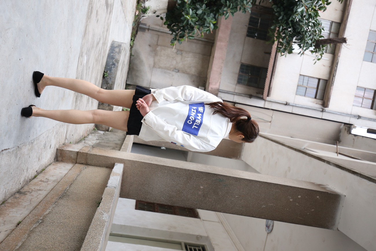 图片[35]-大西瓜爱牙膏-早期作品-Z2-3 衫裸足 (1) [284P] – 速更版-美库