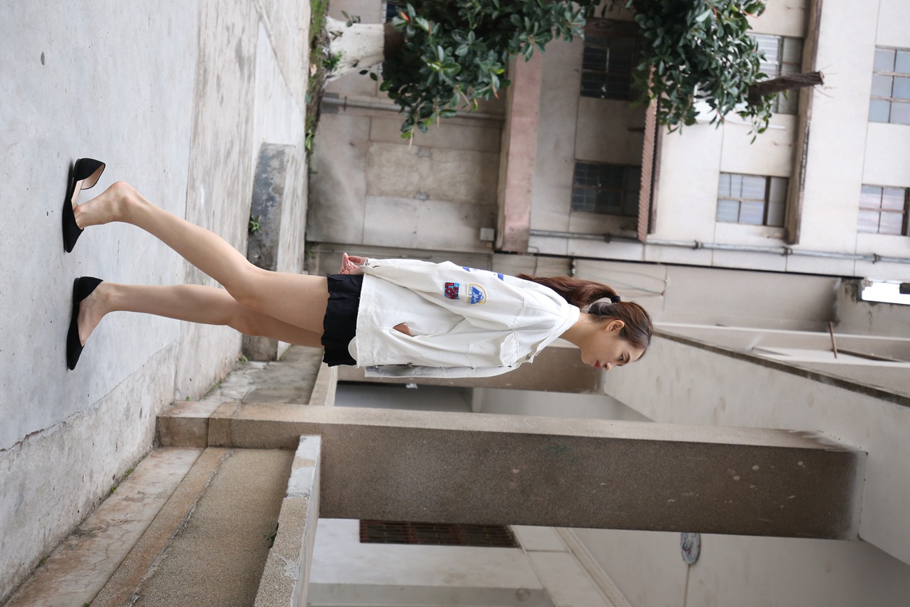 图片[38]-大西瓜爱牙膏-早期作品-Z2-3 衫裸足 (1) [284P] – 速更版-美库