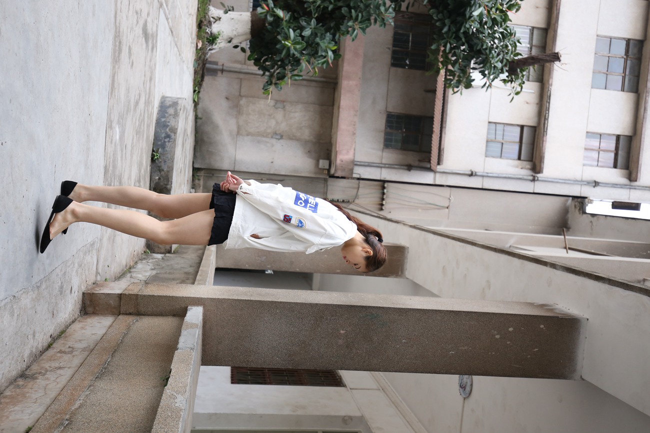 图片[44]-大西瓜爱牙膏-早期作品-Z2-3 衫裸足 (1) [284P] – 速更版-美库