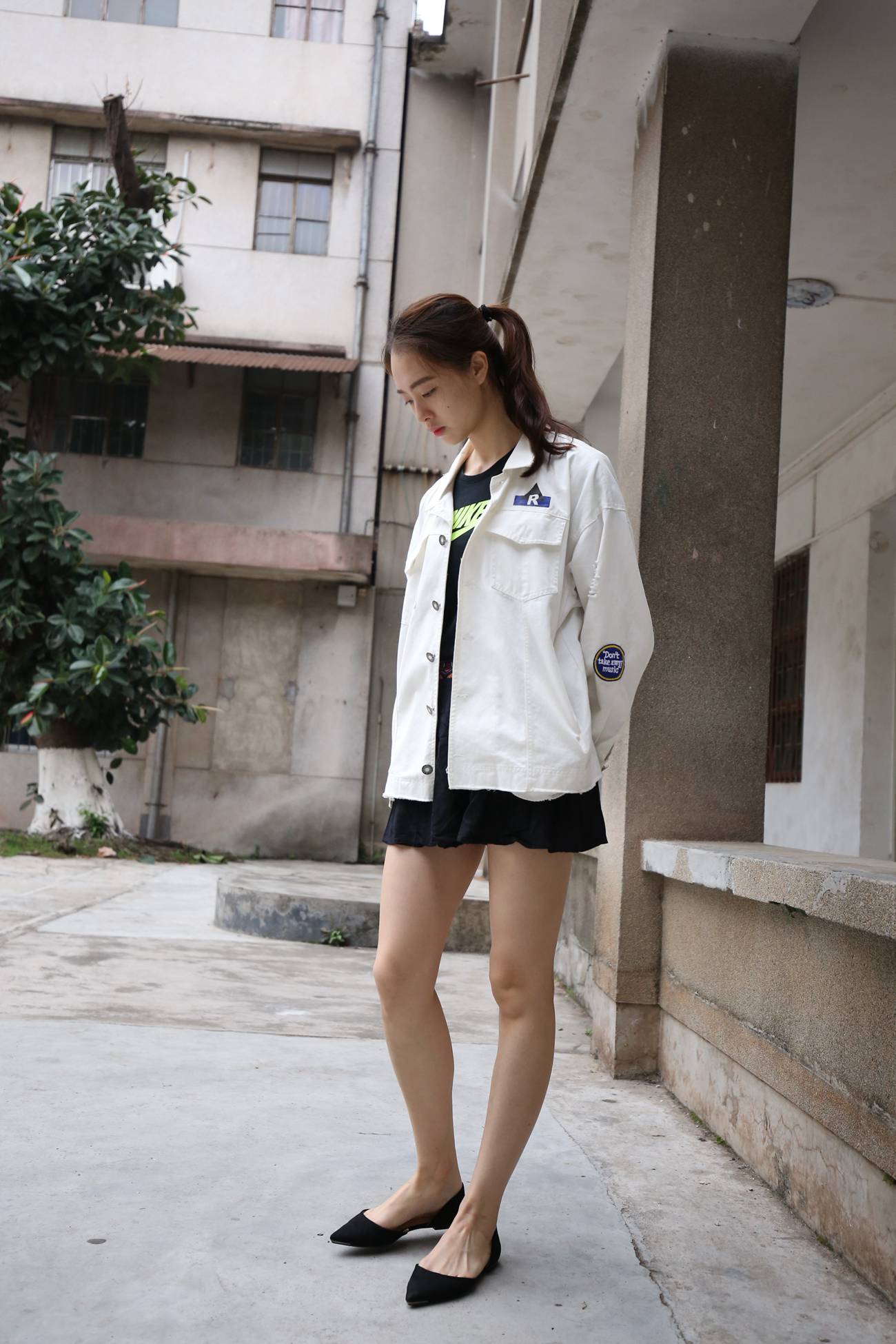 图片[52]-大西瓜爱牙膏-早期作品-Z2-3 衫裸足 (1) [284P] – 速更版-美库