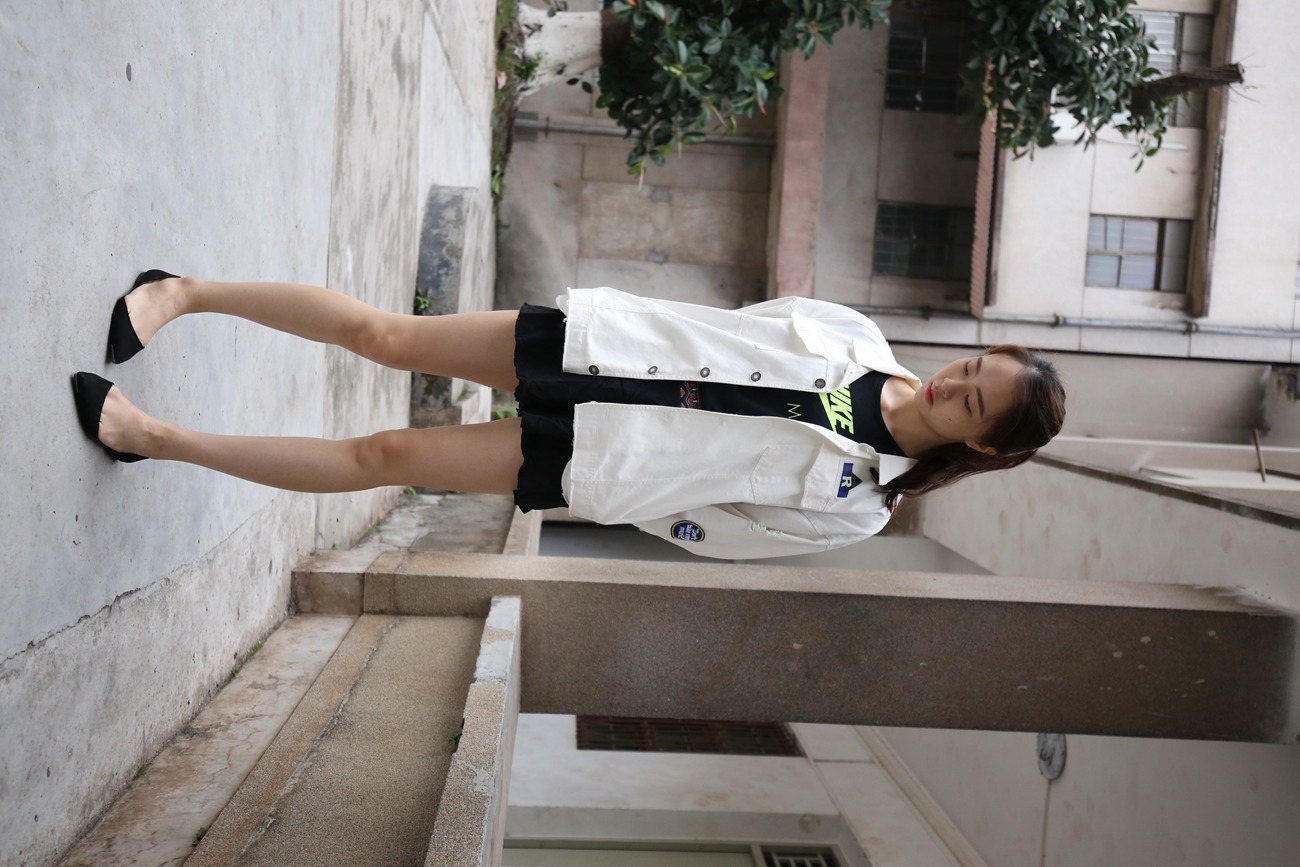 图片[51]-大西瓜爱牙膏-早期作品-Z2-3 衫裸足 (1) [284P] – 速更版-美库