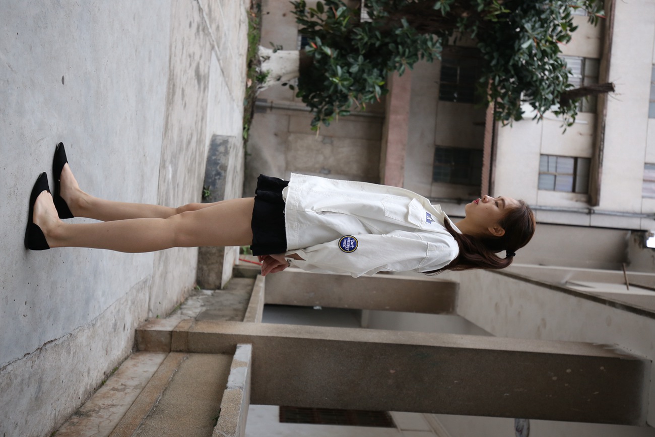 图片[55]-大西瓜爱牙膏-早期作品-Z2-3 衫裸足 (1) [284P] – 速更版-美库