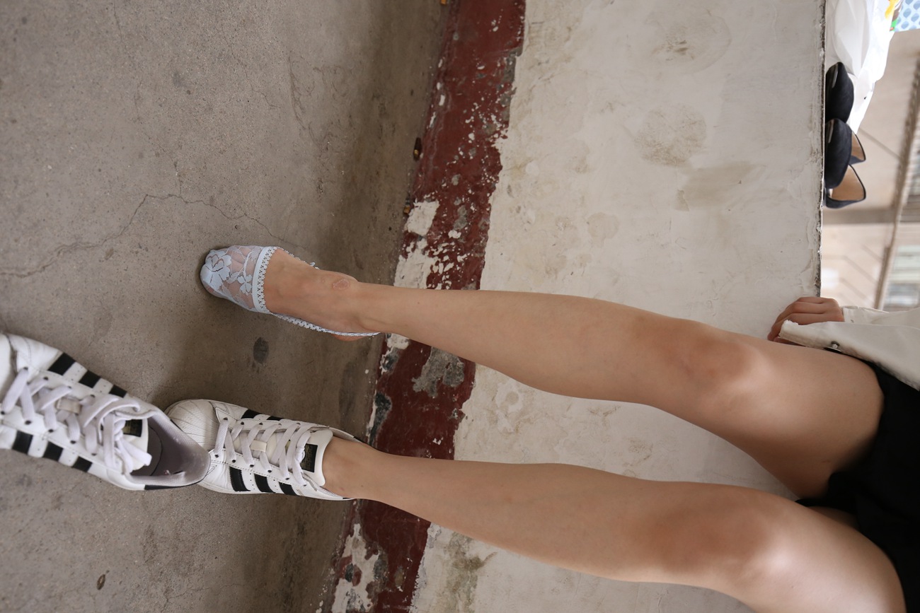 图片[148]-大西瓜爱牙膏-早期作品-Z2-3 衫裸足 (1) [284P] – 速更版-美库