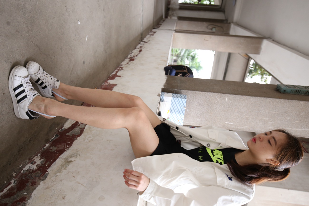 图片[186]-大西瓜爱牙膏-早期作品-Z2-3 衫裸足 (1) [284P] – 速更版-美库