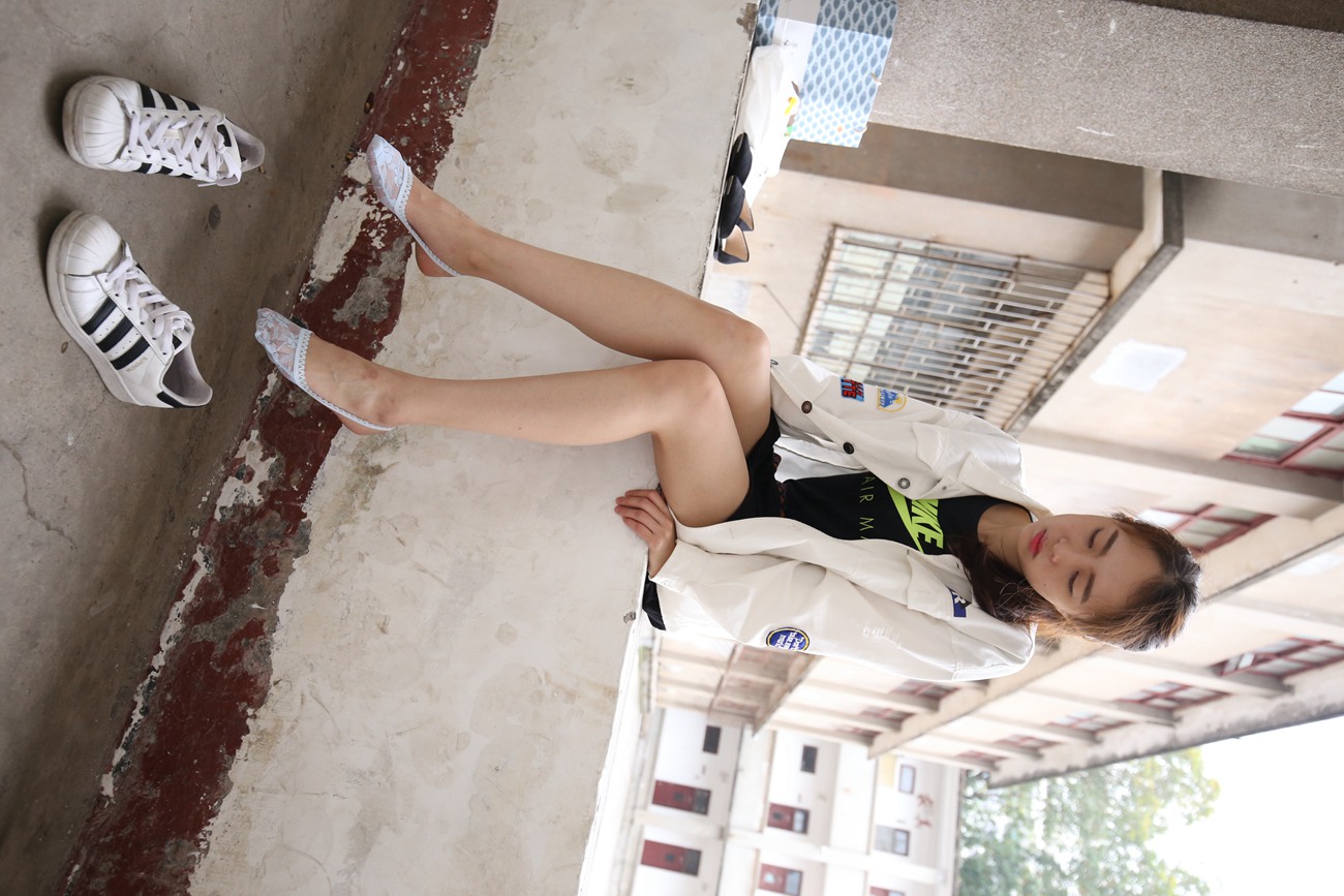 图片[197]-大西瓜爱牙膏-早期作品-Z2-3 衫裸足 (1) [284P] – 速更版-美库