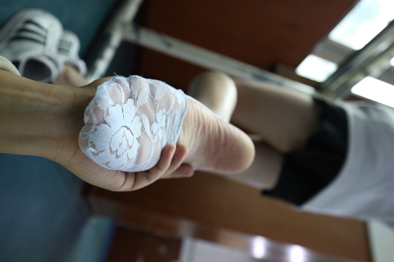 图片[19]-大西瓜爱牙膏-早期作品-Z2-3 衫裸足 (2) [277P] – 速更版-美库