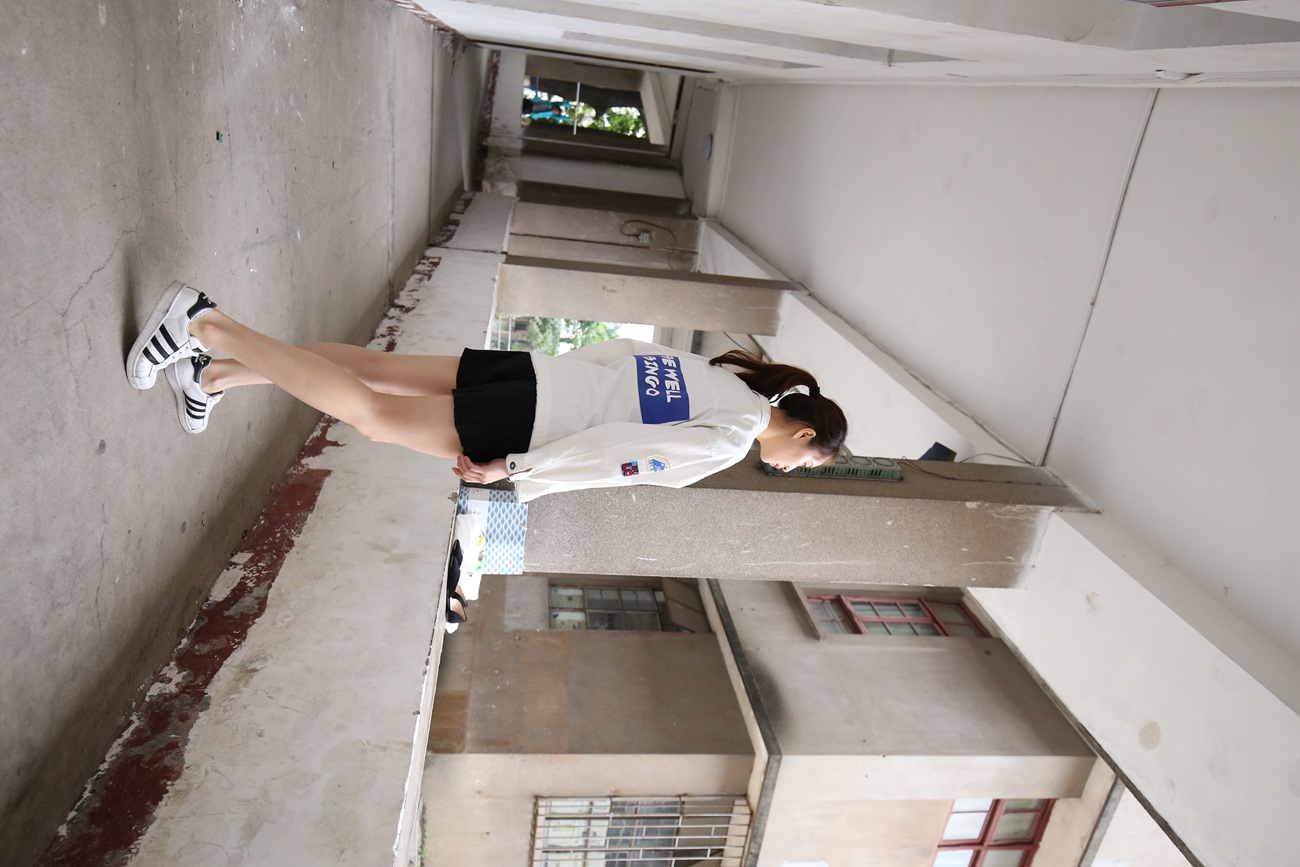 图片[254]-大西瓜爱牙膏-早期作品-Z2-3 衫裸足 (1) [284P] – 速更版-美库