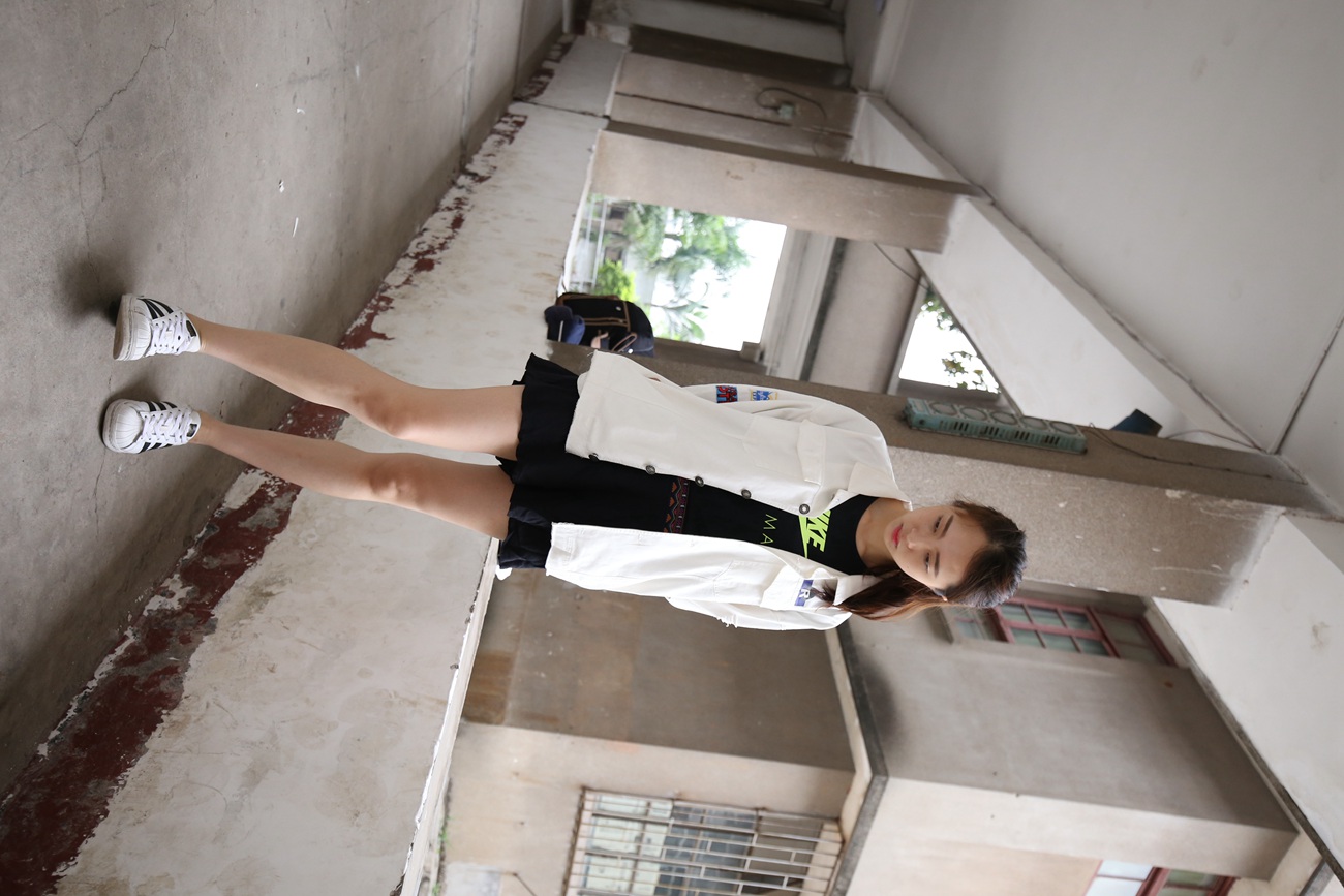 图片[258]-大西瓜爱牙膏-早期作品-Z2-3 衫裸足 (1) [284P] – 速更版-美库