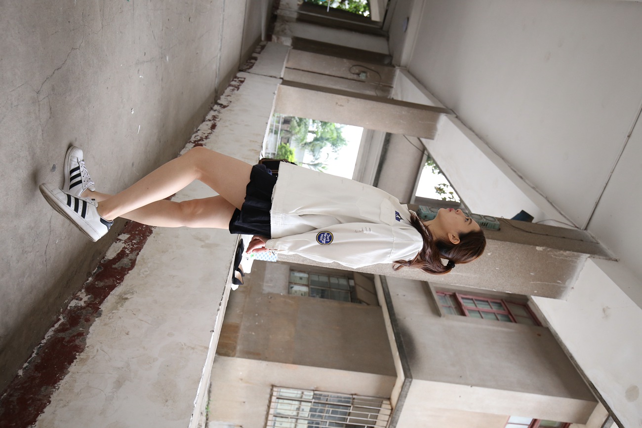 图片[261]-大西瓜爱牙膏-早期作品-Z2-3 衫裸足 (1) [284P] – 速更版-美库