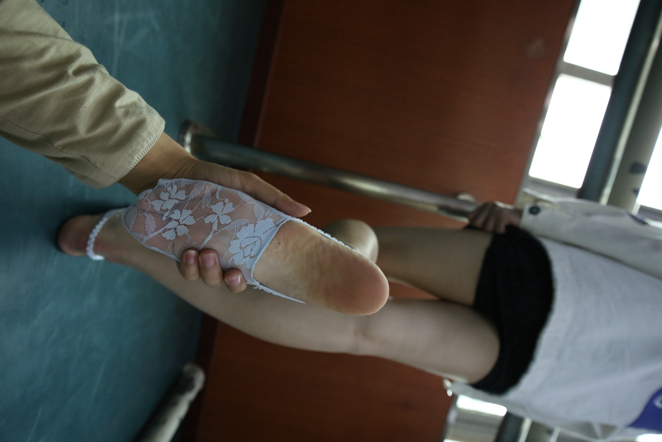 图片[92]-大西瓜爱牙膏-早期作品-Z2-3 衫裸足 (2) [277P] – 速更版-美库