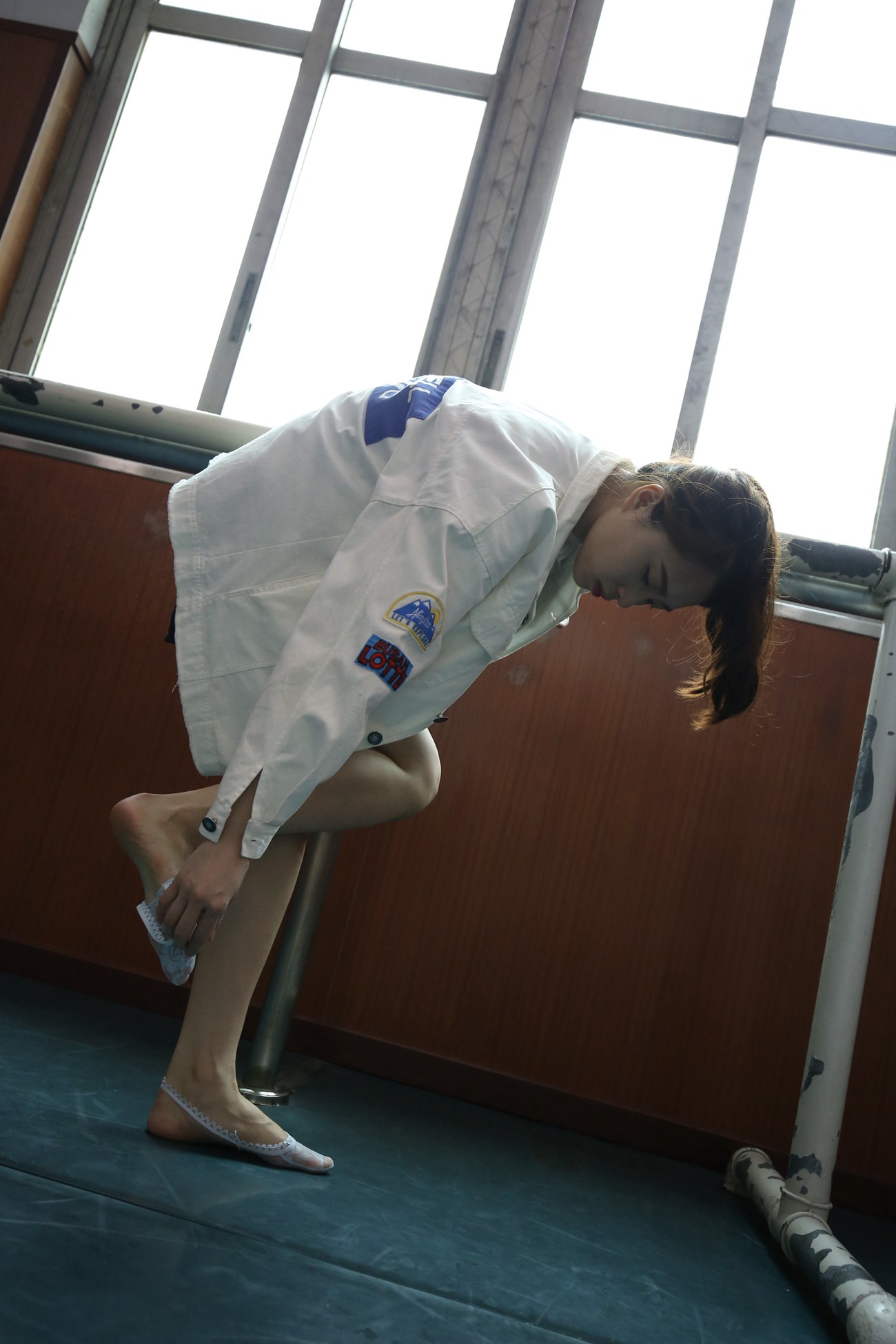 图片[96]-大西瓜爱牙膏-早期作品-Z2-3 衫裸足 (2) [277P] – 速更版-美库