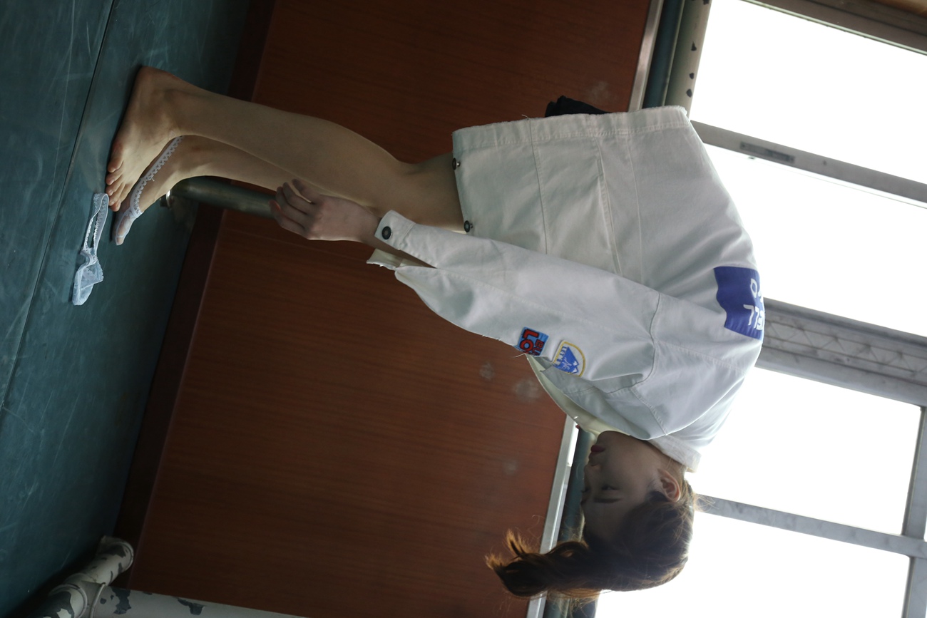 图片[101]-大西瓜爱牙膏-早期作品-Z2-3 衫裸足 (2) [277P] – 速更版-美库