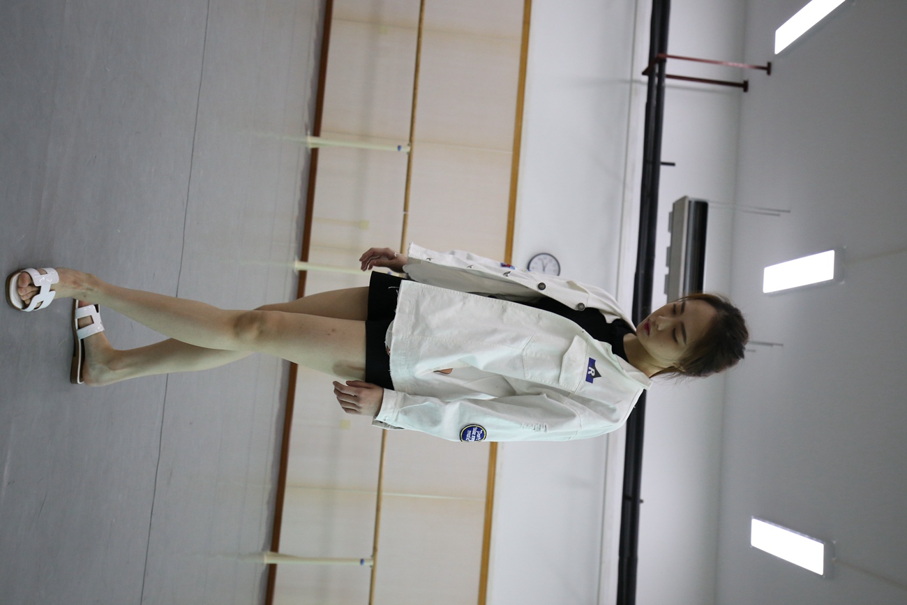 图片[163]-大西瓜爱牙膏-早期作品-Z2-3 衫裸足 (2) [277P] – 速更版-美库