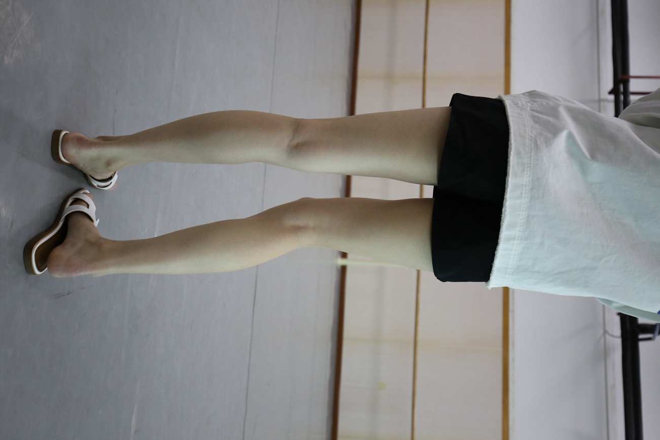 图片[196]-大西瓜爱牙膏-早期作品-Z2-3 衫裸足 (2) [277P] – 速更版-美库