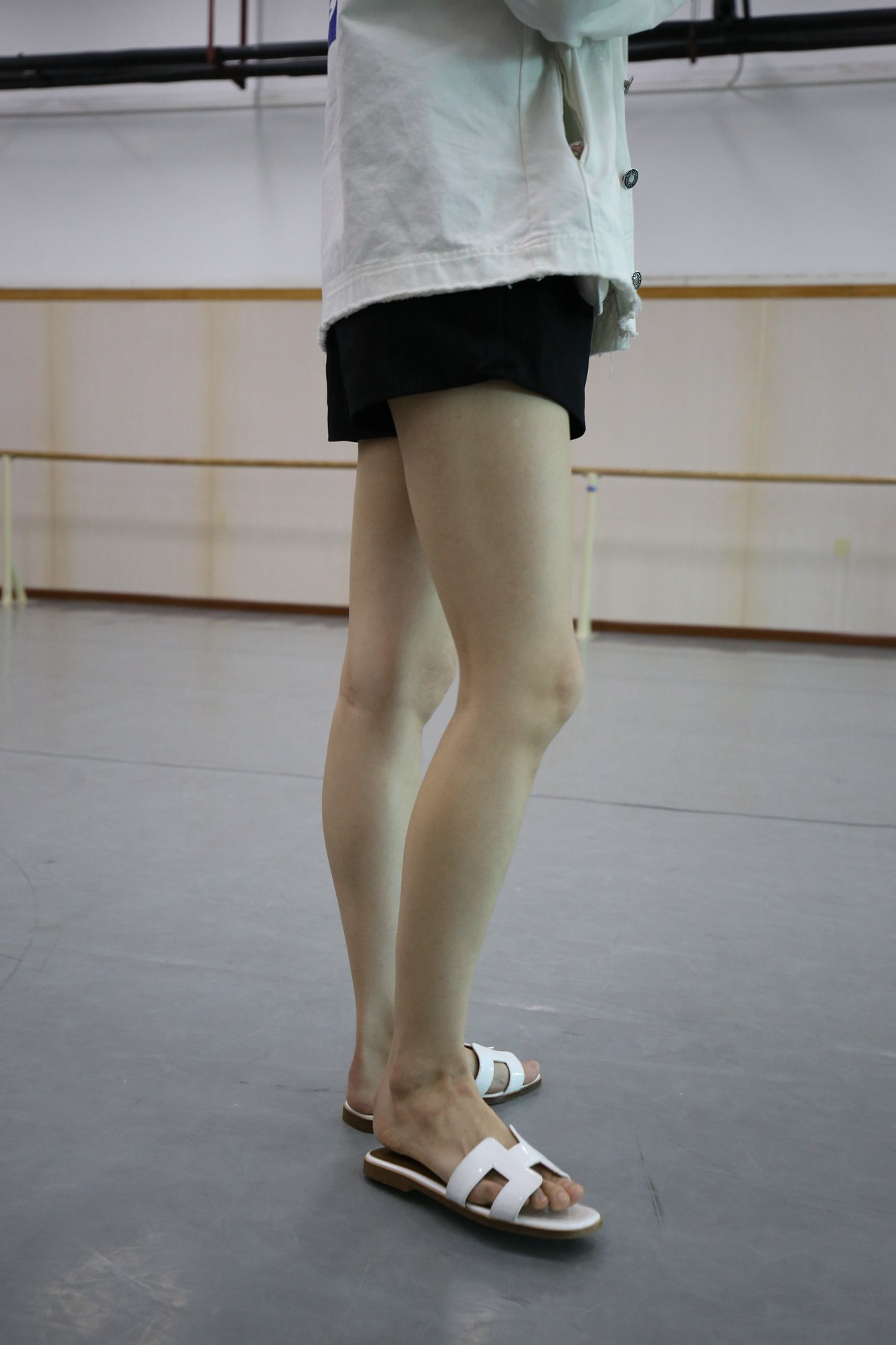 图片[198]-大西瓜爱牙膏-早期作品-Z2-3 衫裸足 (2) [277P] – 速更版-美库