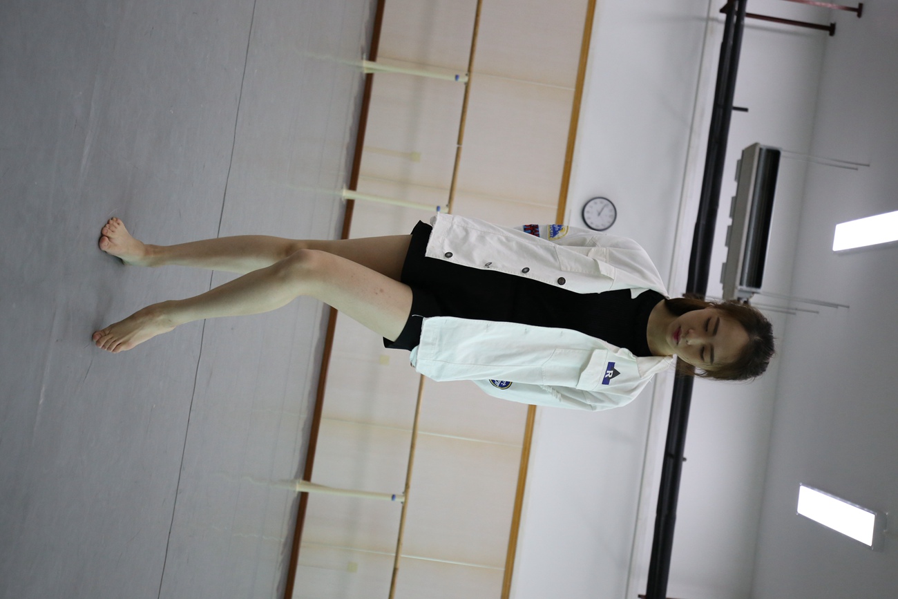 图片[246]-大西瓜爱牙膏-早期作品-Z2-3 衫裸足 (2) [277P] – 速更版-美库