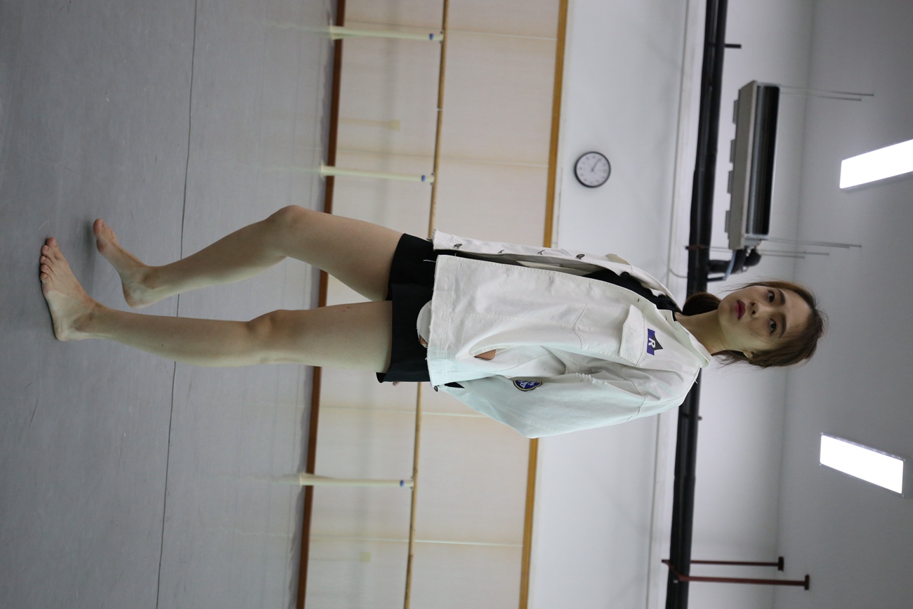 图片[250]-大西瓜爱牙膏-早期作品-Z2-3 衫裸足 (2) [277P] – 速更版-美库