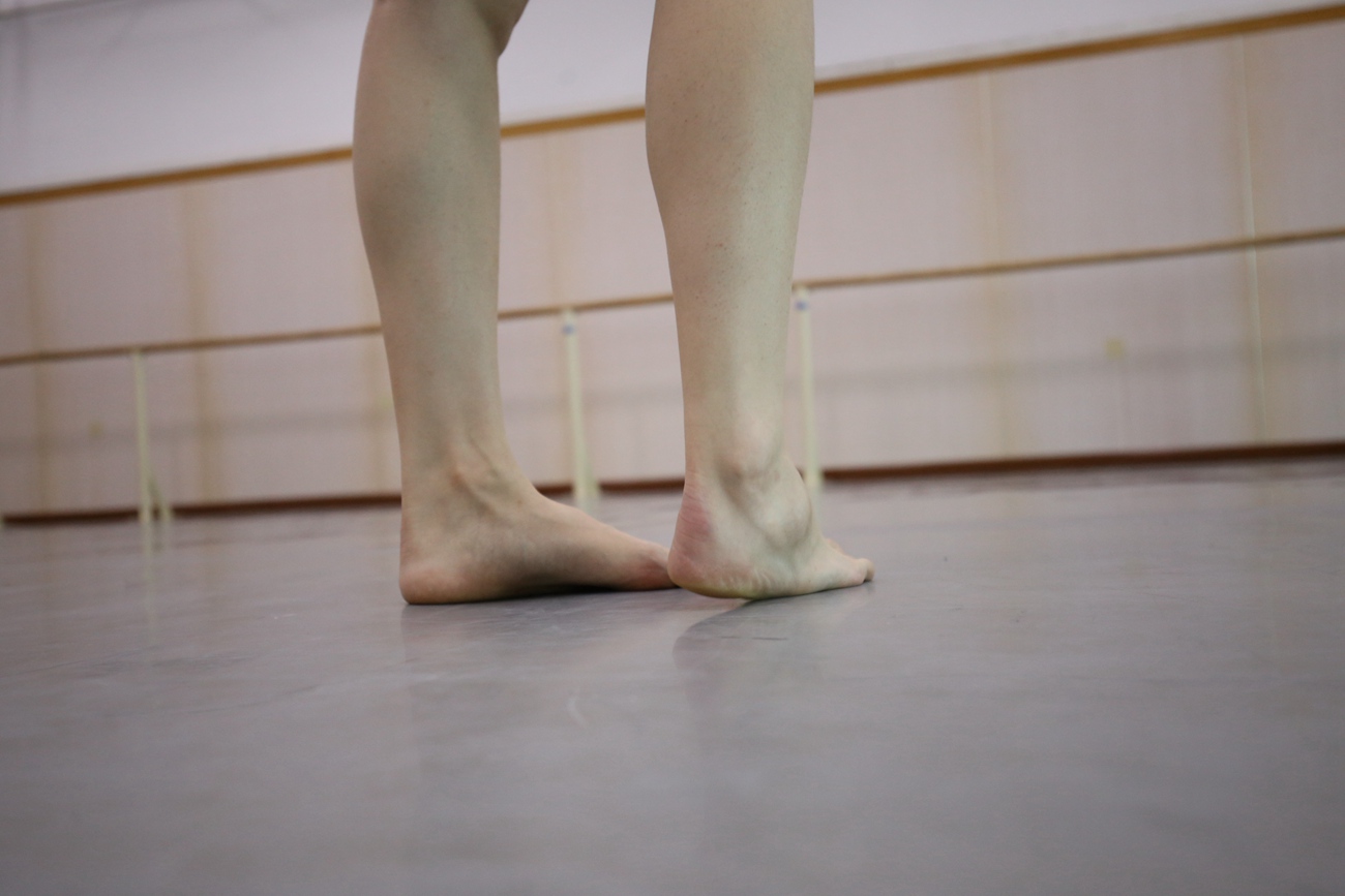 图片[257]-大西瓜爱牙膏-早期作品-Z2-3 衫裸足 (2) [277P] – 速更版-美库