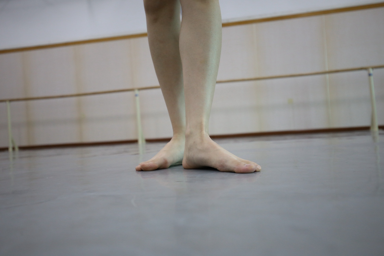 图片[260]-大西瓜爱牙膏-早期作品-Z2-3 衫裸足 (2) [277P] – 速更版-美库