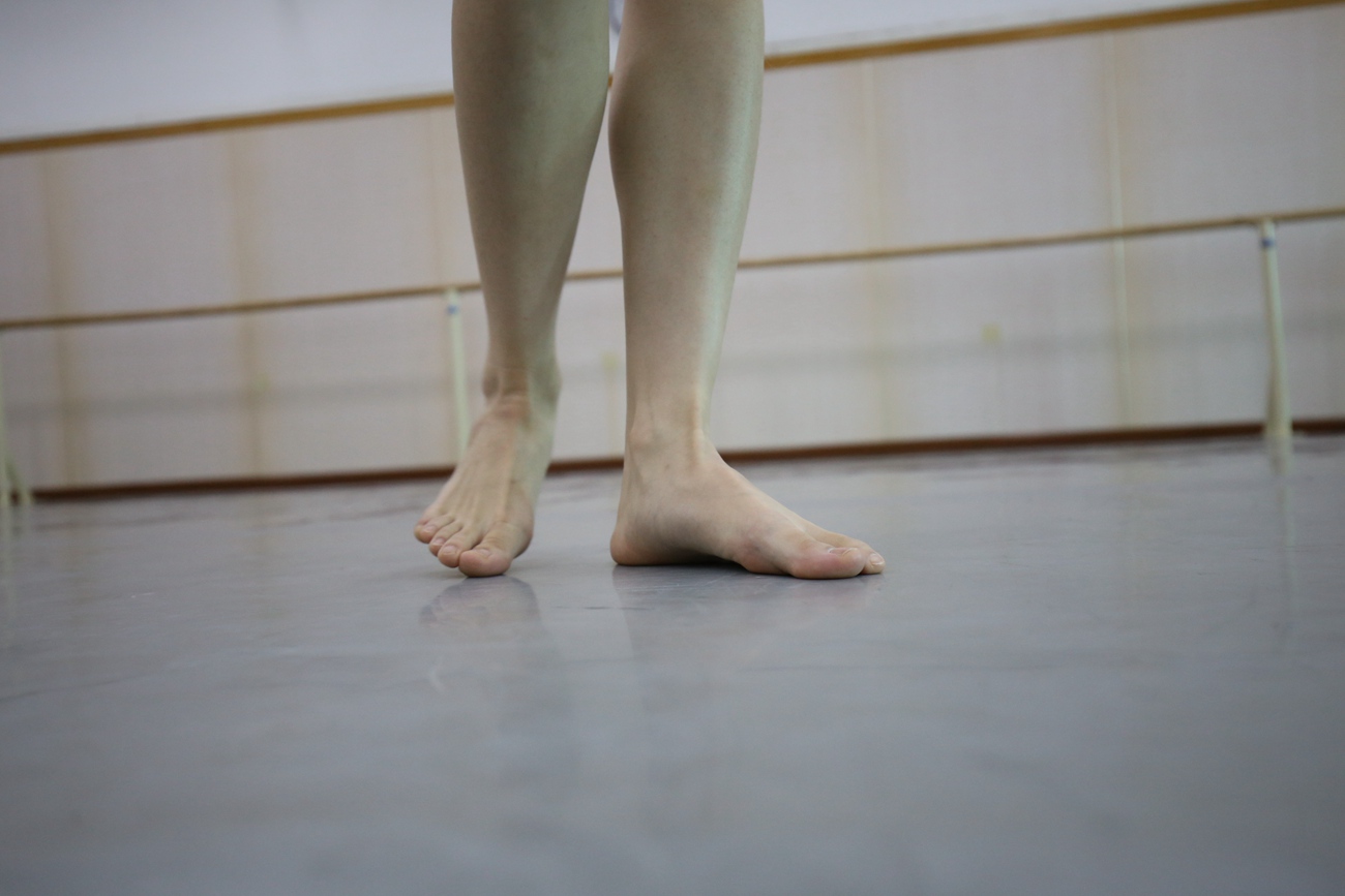 图片[259]-大西瓜爱牙膏-早期作品-Z2-3 衫裸足 (2) [277P] – 速更版-美库