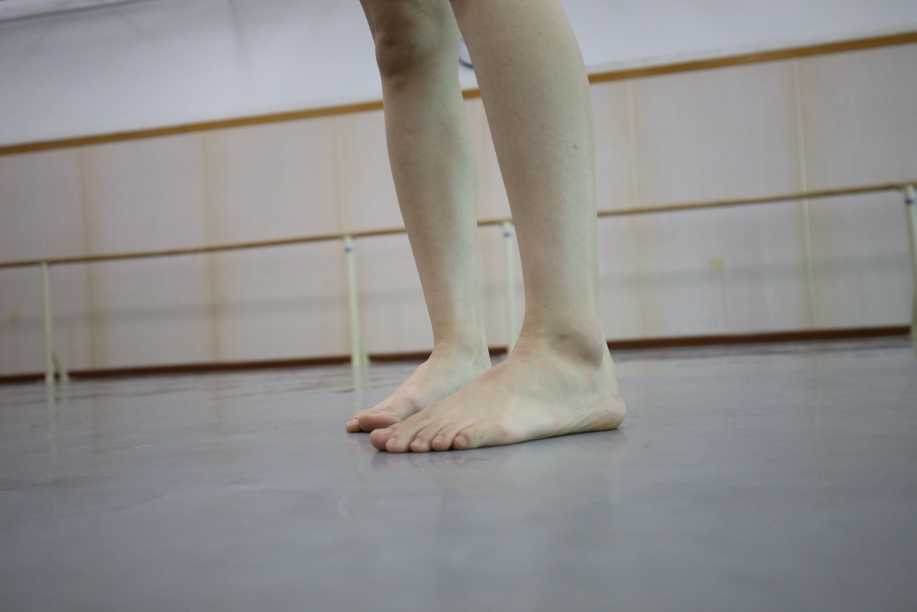 图片[261]-大西瓜爱牙膏-早期作品-Z2-3 衫裸足 (2) [277P] – 速更版-美库