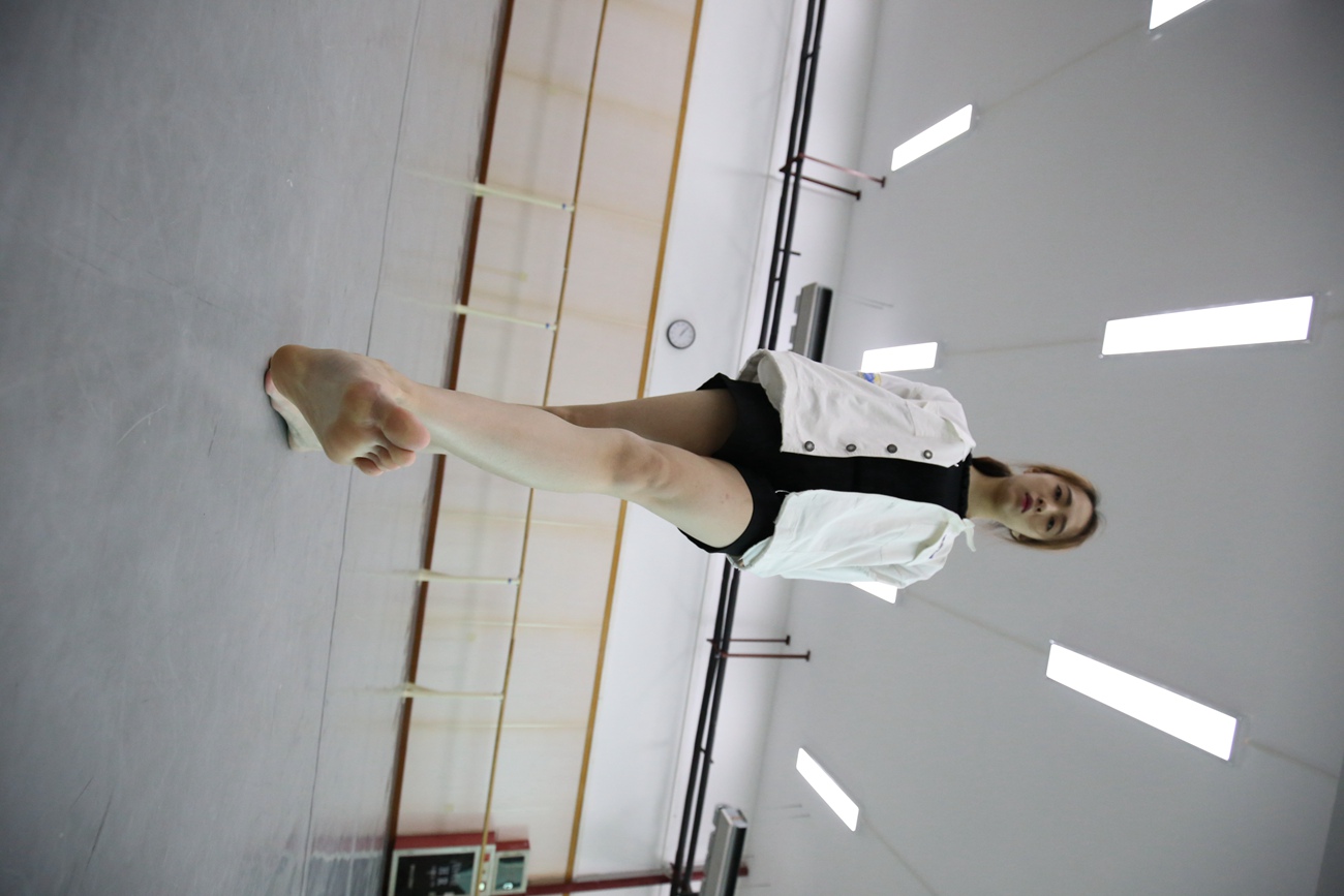 图片[268]-大西瓜爱牙膏-早期作品-Z2-3 衫裸足 (2) [277P] – 速更版-美库