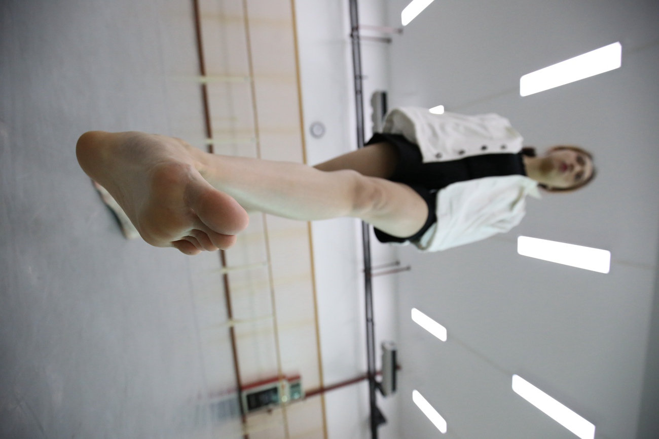 图片[271]-大西瓜爱牙膏-早期作品-Z2-3 衫裸足 (2) [277P] – 速更版-美库