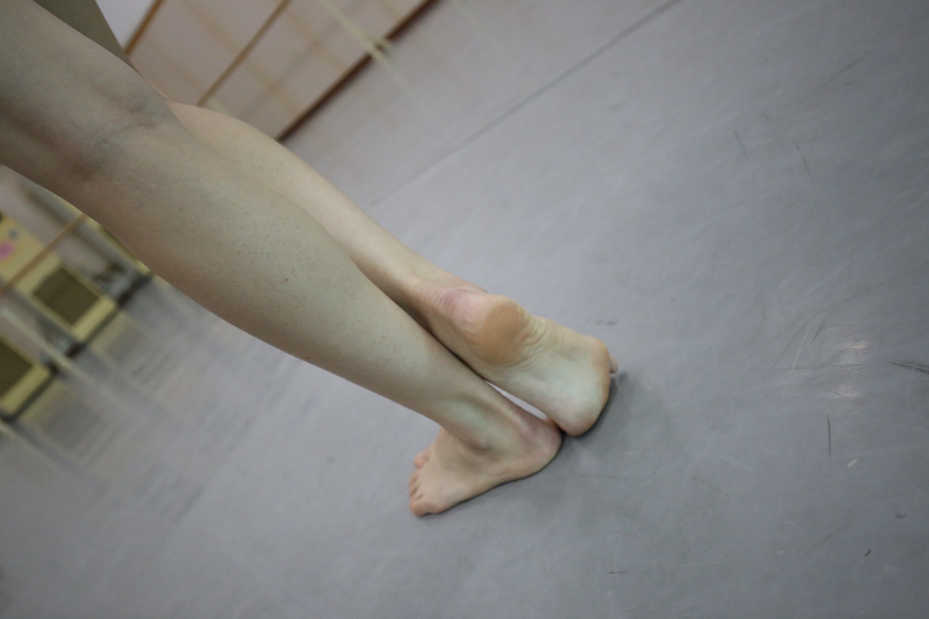 图片[273]-大西瓜爱牙膏-早期作品-Z2-3 衫裸足 (2) [277P] – 速更版-美库