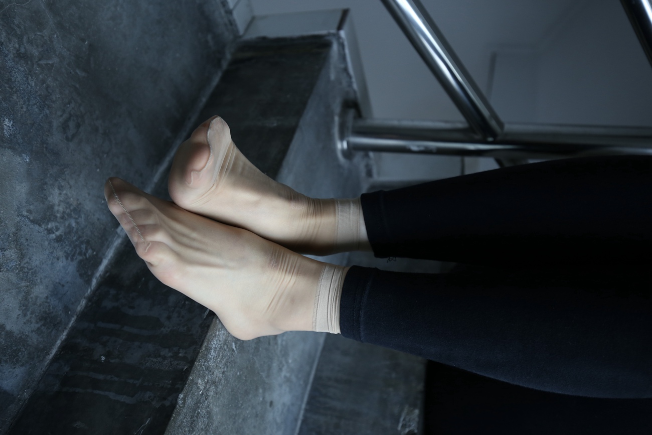 图片[37]-大西瓜爱牙膏-早期作品-Z2-4 衬黑长裤 [107P] – 速更版-美库