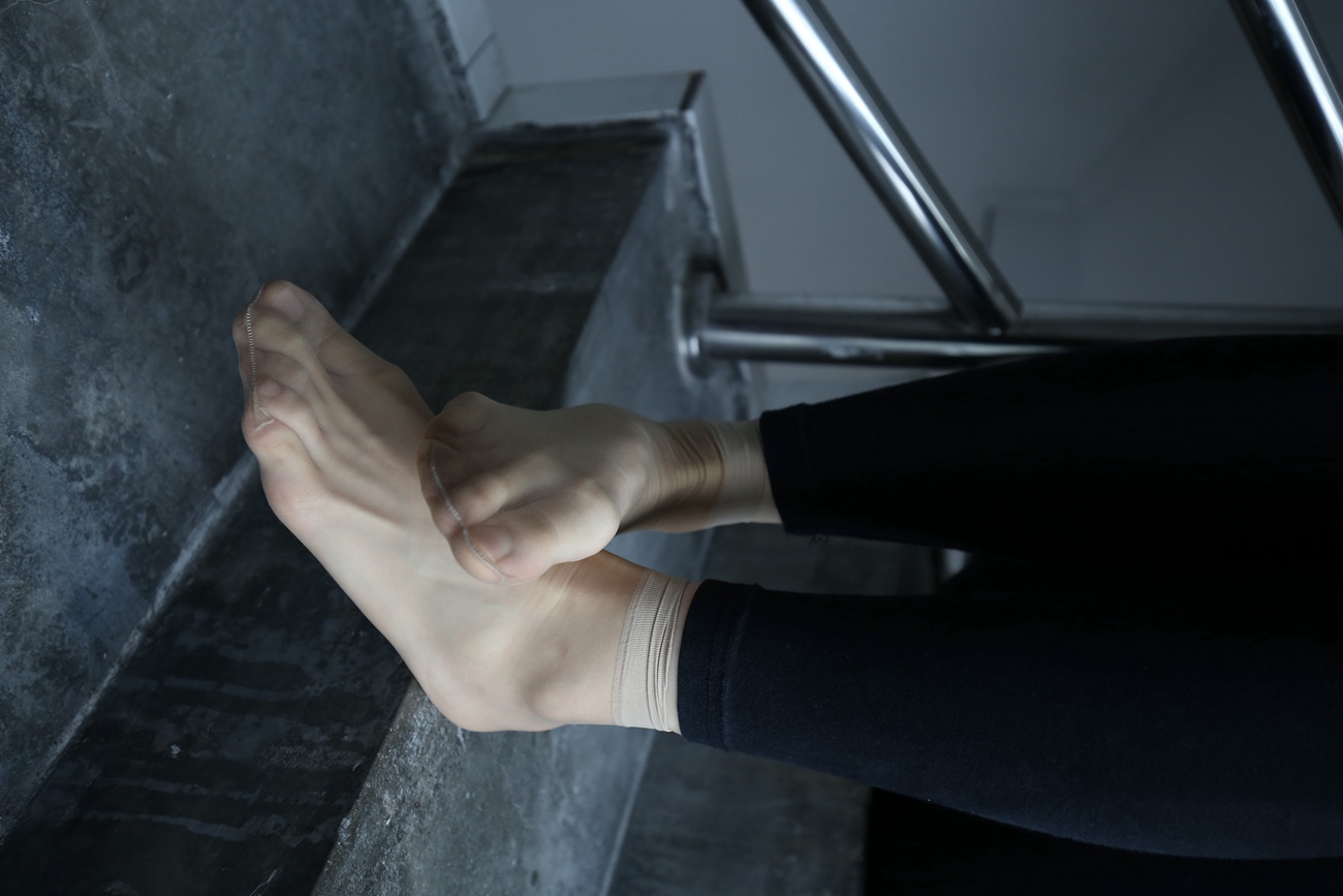 图片[41]-大西瓜爱牙膏-早期作品-Z2-4 衬黑长裤 [107P] – 速更版-美库