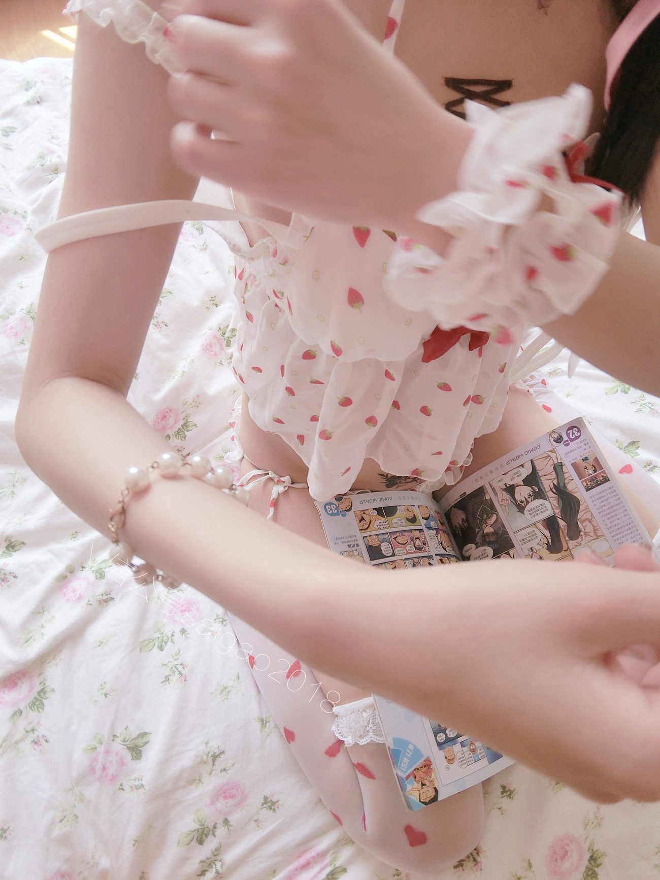 图片[13]-双马尾少女赛高酱 – 2020新年特刊：双马尾草莓性感loli [38P] – 速更版-美库