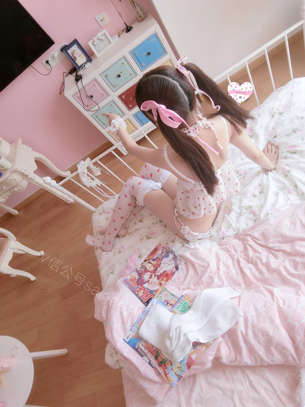 图片[35]-双马尾少女赛高酱 – 2020新年特刊：双马尾草莓性感loli [38P] – 速更版-美库