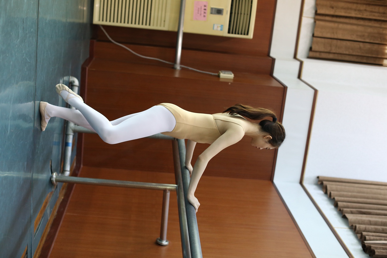 图片[21]-大西瓜爱牙膏-早期作品-Z2-5 衬白丝 (1)[164P] – 速更版-美库