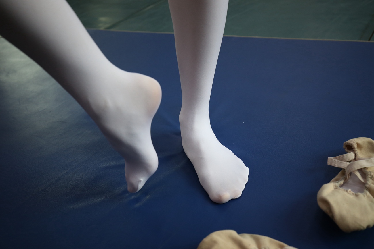 图片[139]-大西瓜爱牙膏-早期作品-Z2-5 衬白丝 (1)[164P] – 速更版-美库