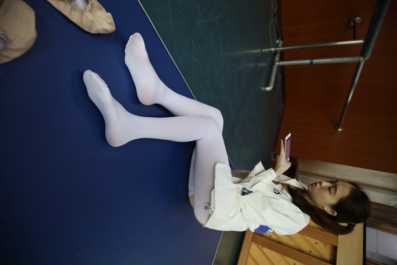 图片[146]-大西瓜爱牙膏-早期作品-Z2-5 衬白丝 (1)[164P] – 速更版-美库