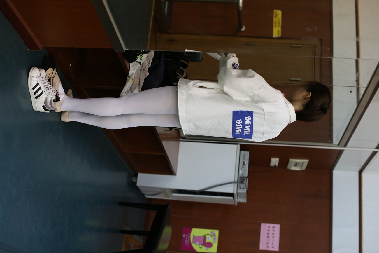 图片[165]-大西瓜爱牙膏-早期作品-Z2-5 衬白丝 (1)[164P] – 速更版-美库