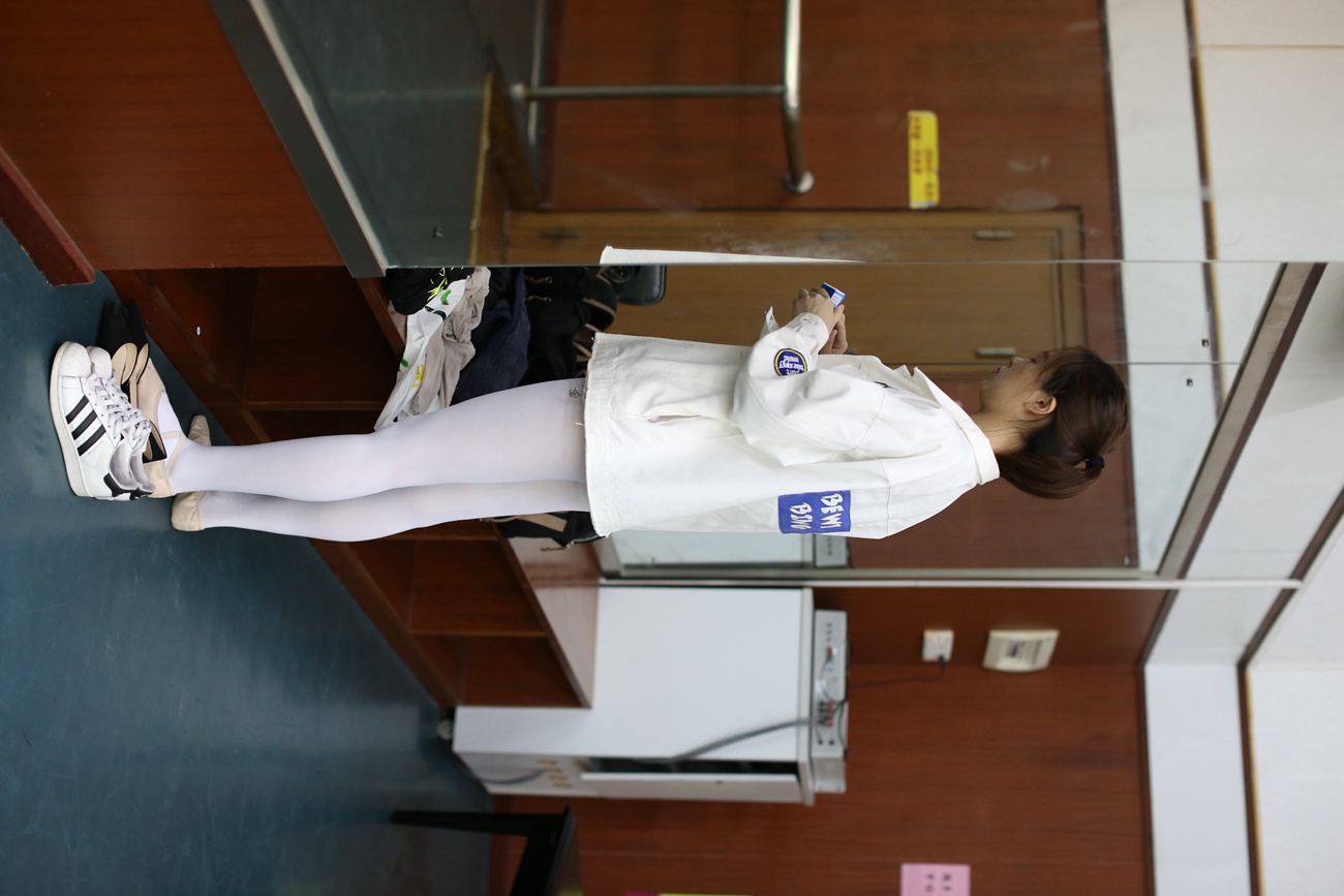 图片[164]-大西瓜爱牙膏-早期作品-Z2-5 衬白丝 (1)[164P] – 速更版-美库