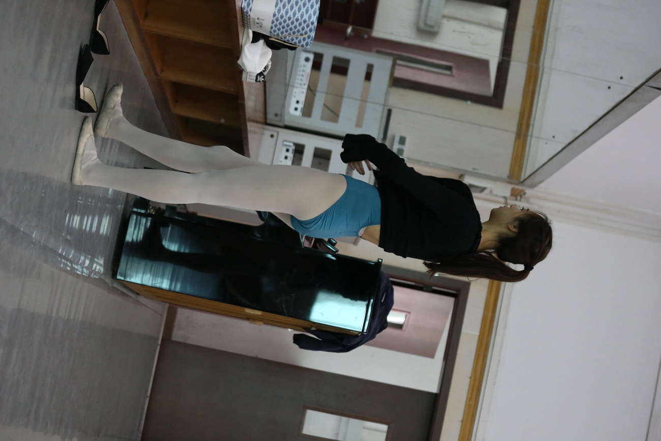 图片[23]-大西瓜爱牙膏-早期作品-Z2-5 衬白丝 (2)[260P] – 速更版-美库