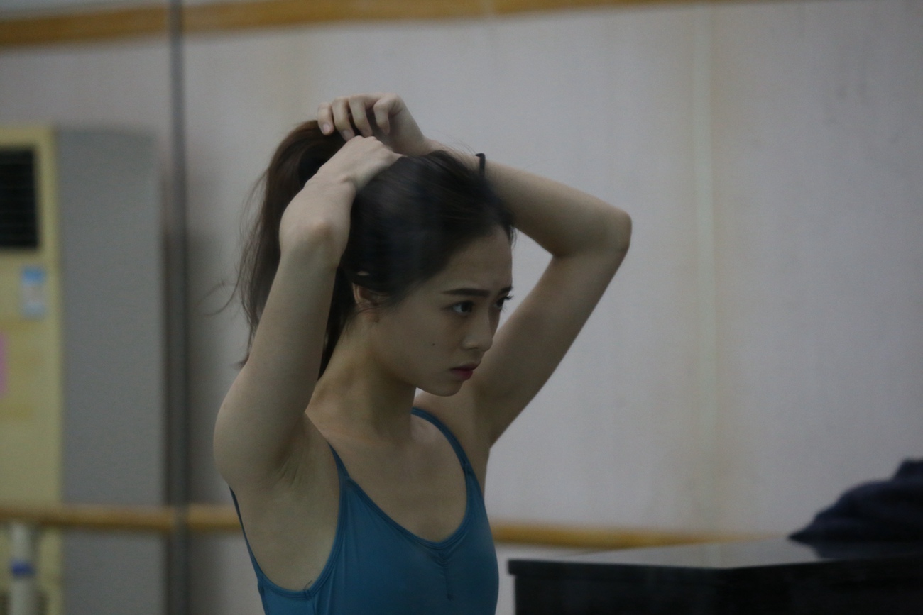 图片[43]-大西瓜爱牙膏-早期作品-Z2-5 衬白丝 (2)[260P] – 速更版-美库