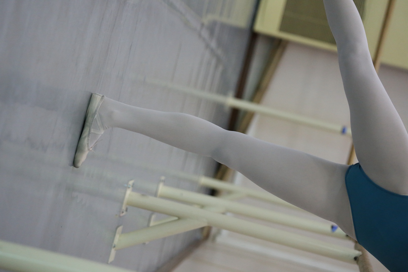 图片[106]-大西瓜爱牙膏-早期作品-Z2-5 衬白丝 (2)[260P] – 速更版-美库