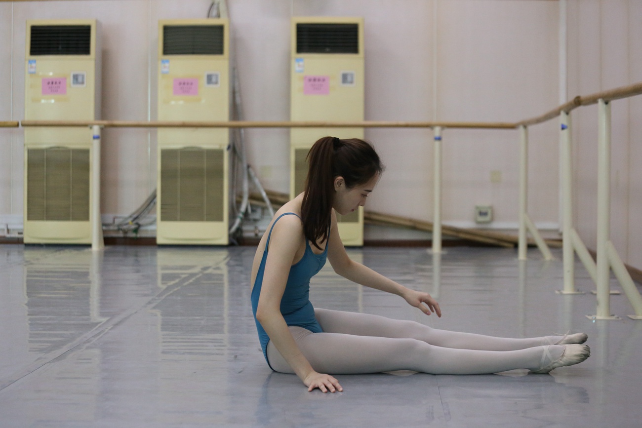 图片[117]-大西瓜爱牙膏-早期作品-Z2-5 衬白丝 (2)[260P] – 速更版-美库