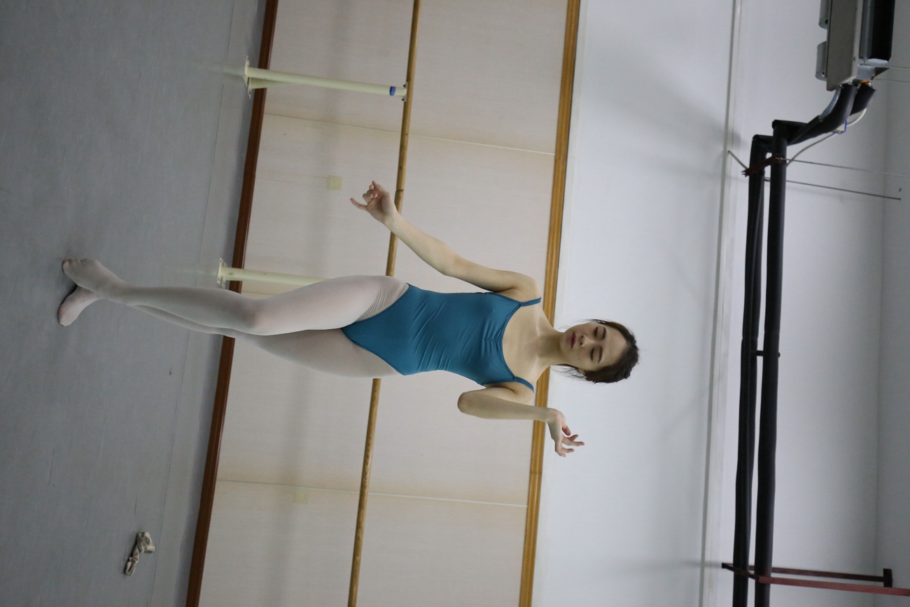 图片[179]-大西瓜爱牙膏-早期作品-Z2-5 衬白丝 (3)[252P] – 速更版-美库