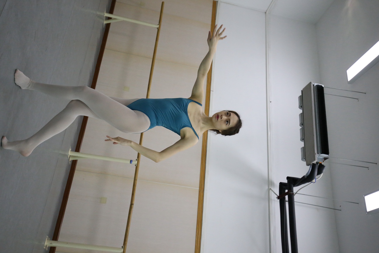 图片[193]-大西瓜爱牙膏-早期作品-Z2-5 衬白丝 (3)[252P] – 速更版-美库