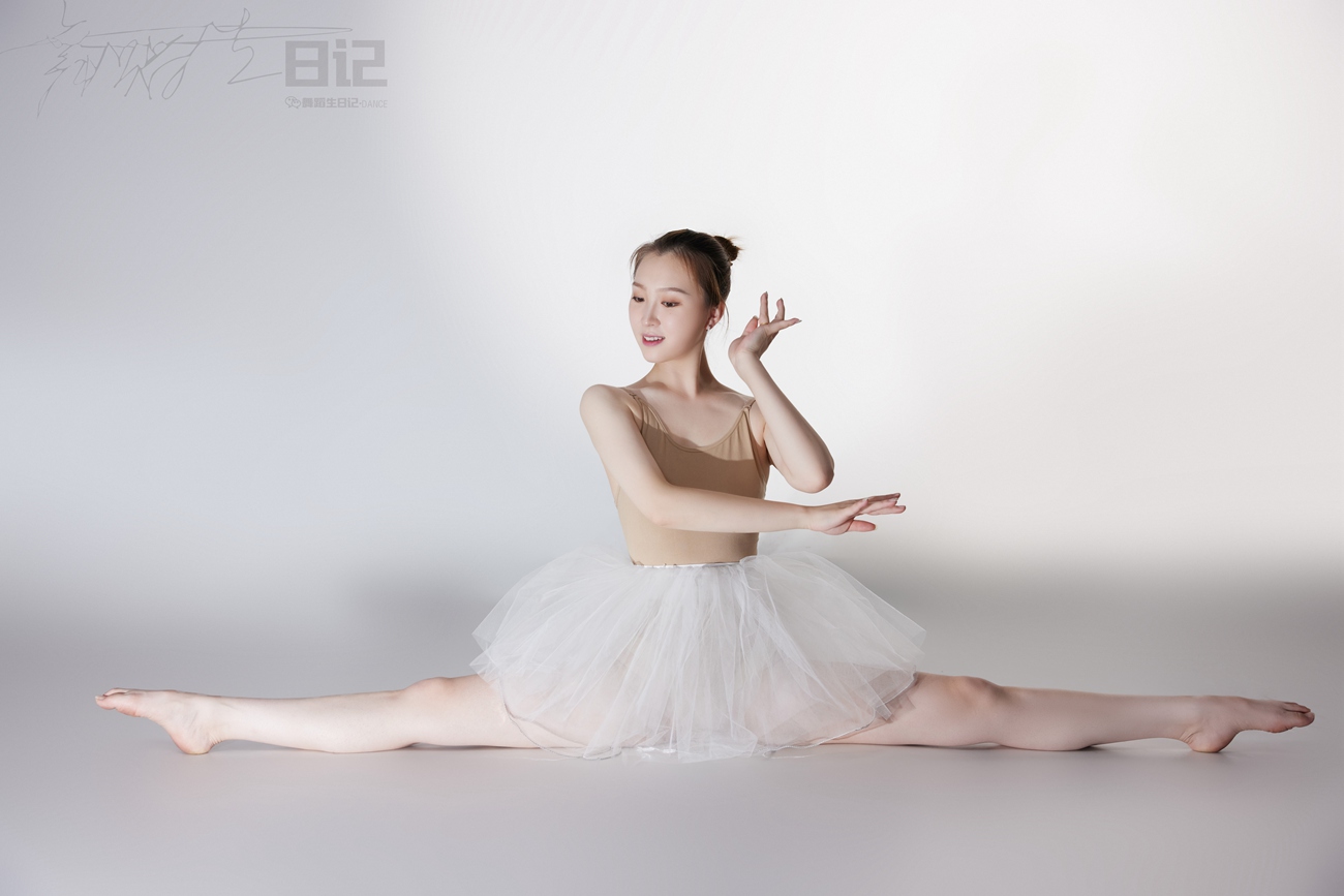 图片[35]-[GALLI嘉丽]舞蹈生日记 076 – 高雯雯[41P] – 速更版-美库