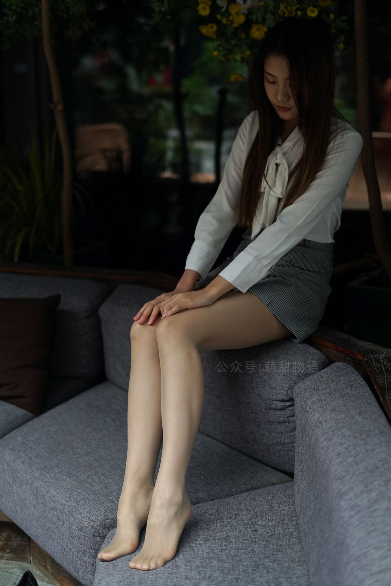 图片[16]-[萌甜物语]XM210 《在路边的座位玩脚脚-笑笑》[109] – 速更版-美库