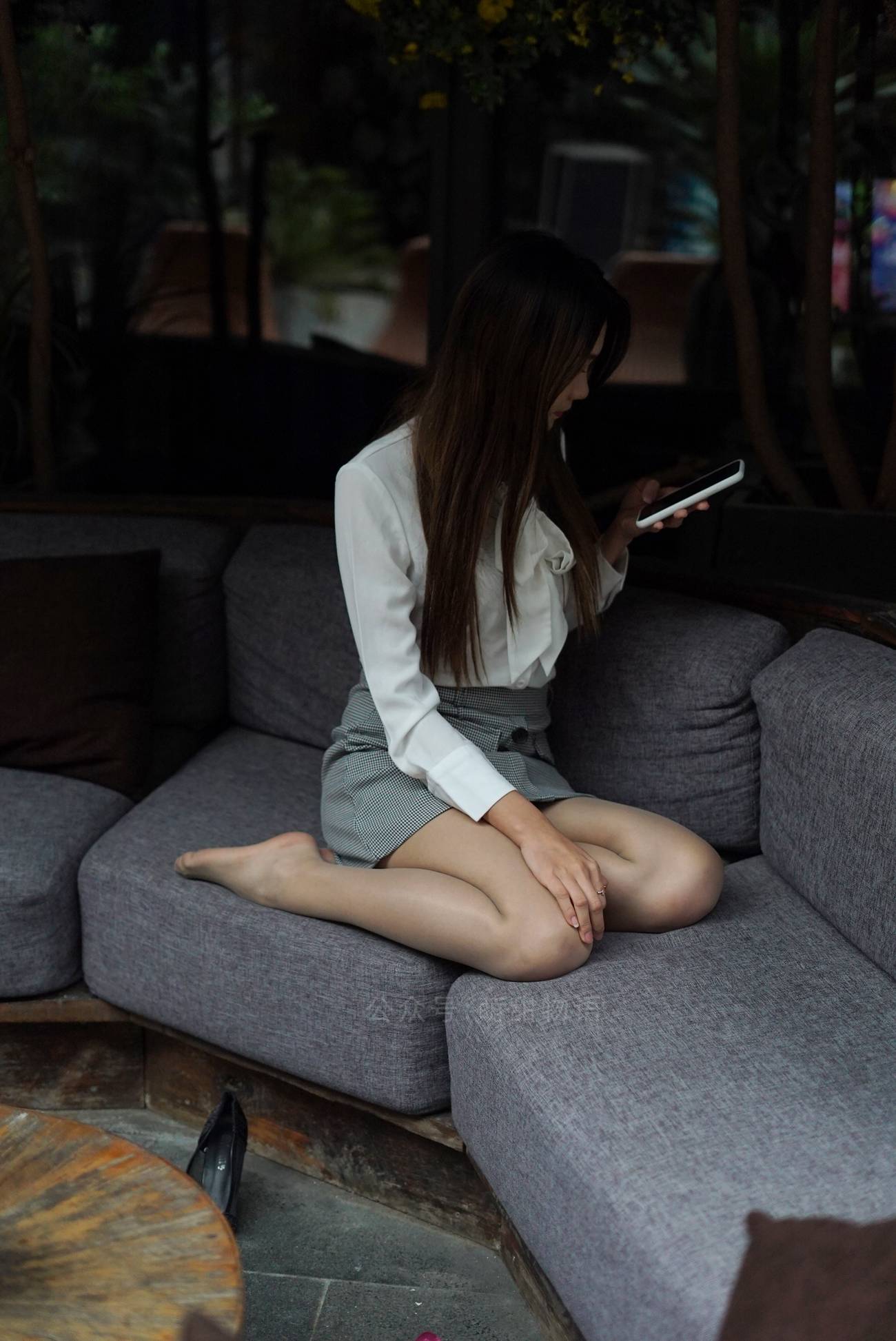 图片[64]-[萌甜物语]XM210 《在路边的座位玩脚脚-笑笑》[109] – 速更版-美库