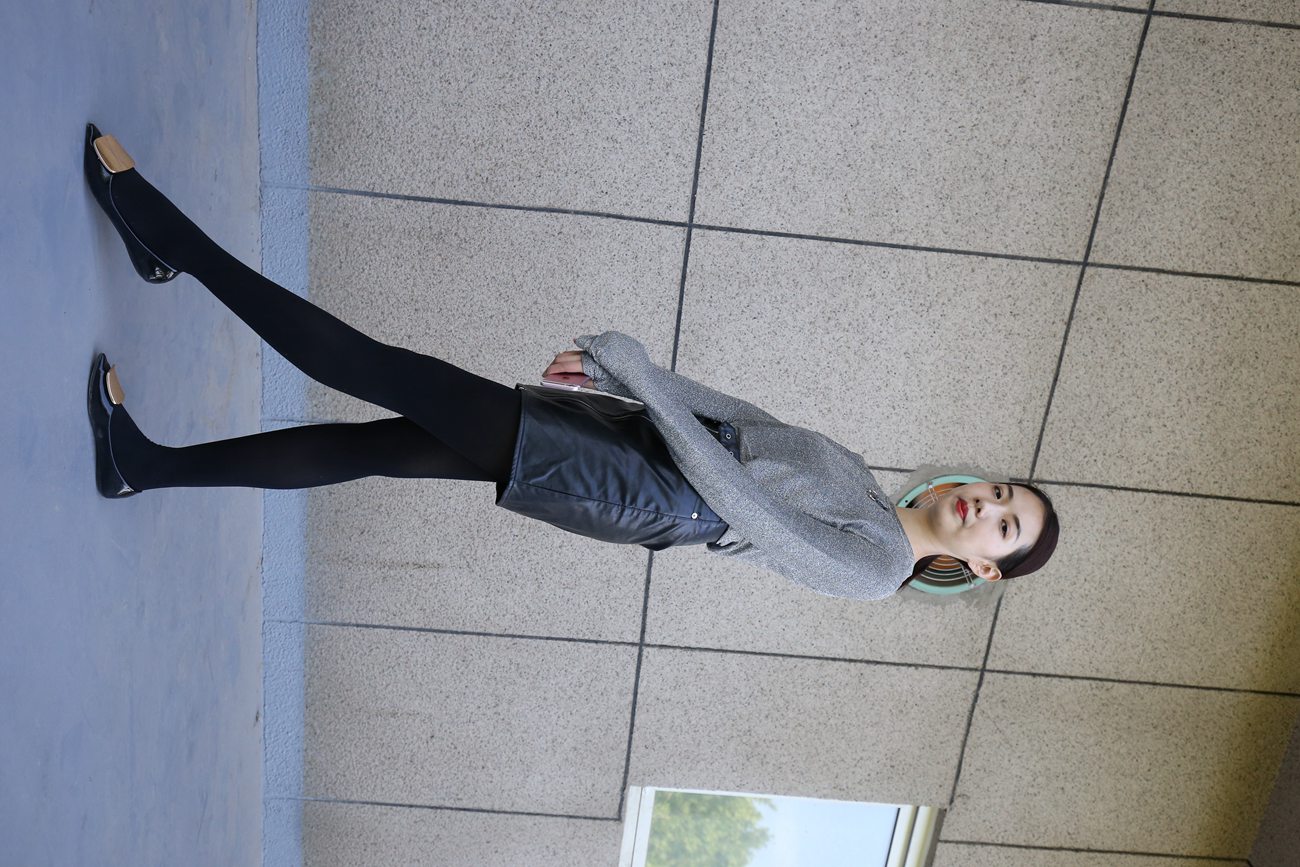 图片[44]-大西瓜爱牙膏-早期作品-Z3-1 裤妹黑袜 [314P] – 速更版-美库