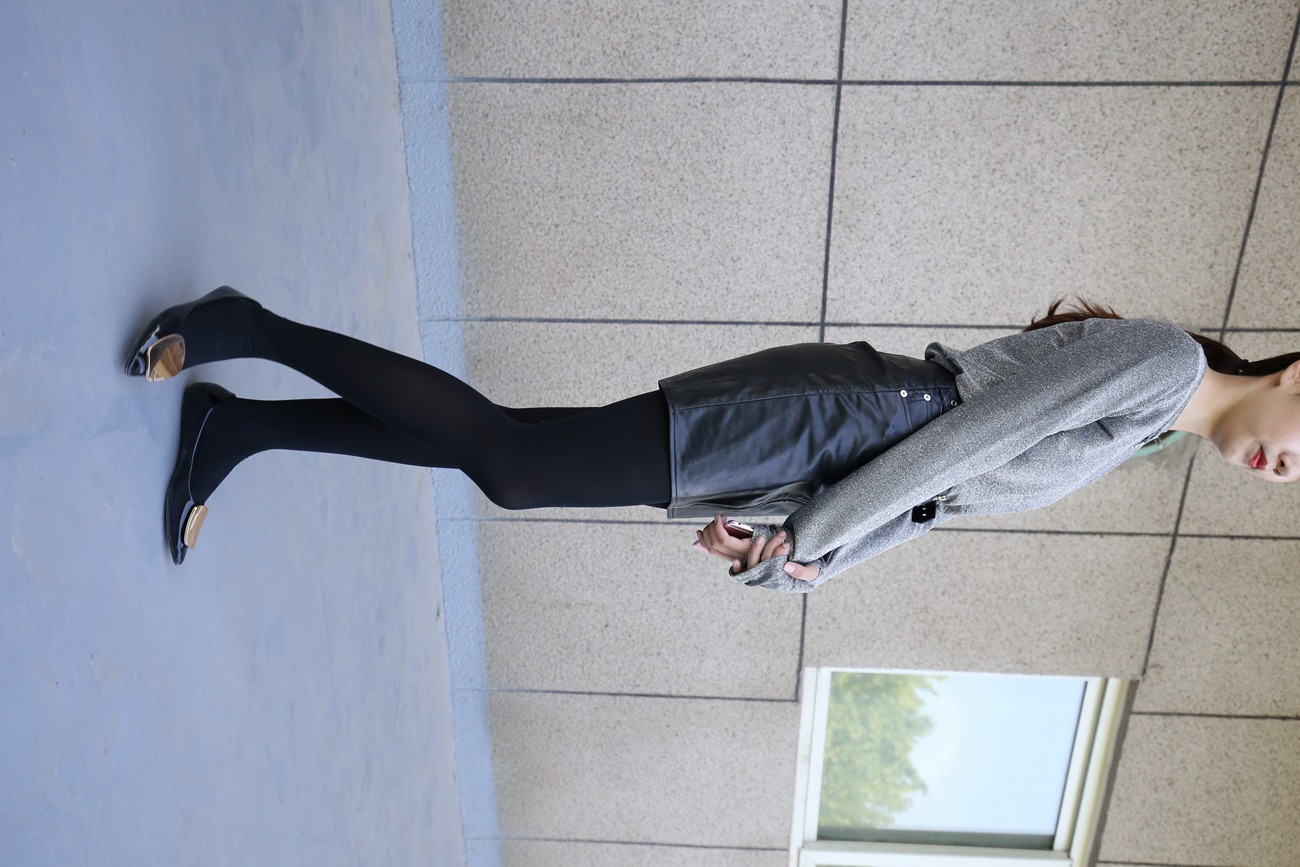 图片[49]-大西瓜爱牙膏-早期作品-Z3-1 裤妹黑袜 [314P] – 速更版-美库