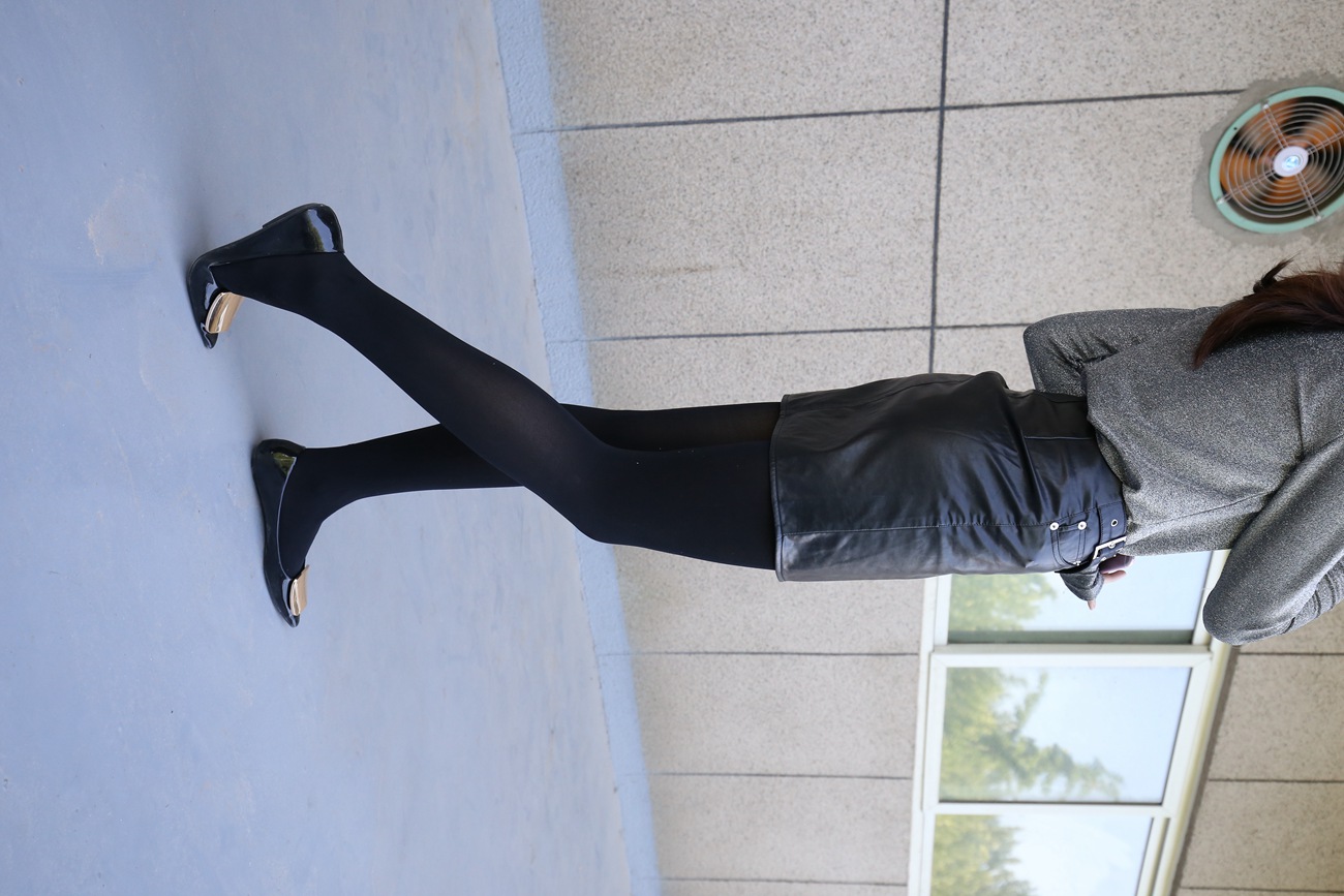 图片[52]-大西瓜爱牙膏-早期作品-Z3-1 裤妹黑袜 [314P] – 速更版-美库