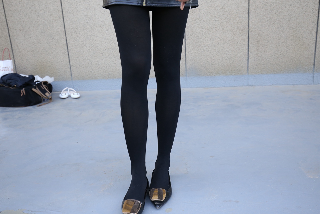 图片[58]-大西瓜爱牙膏-早期作品-Z3-1 裤妹黑袜 [314P] – 速更版-美库